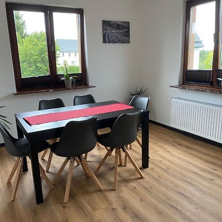Ringtoys Rooms Mit Einem Gemeinschaftsbad One Bathroom To Share With Four Rooms Welcherath 外观 照片